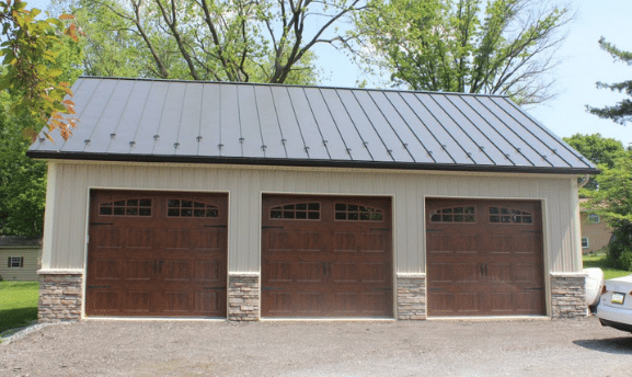 3-Car garage with brown door style