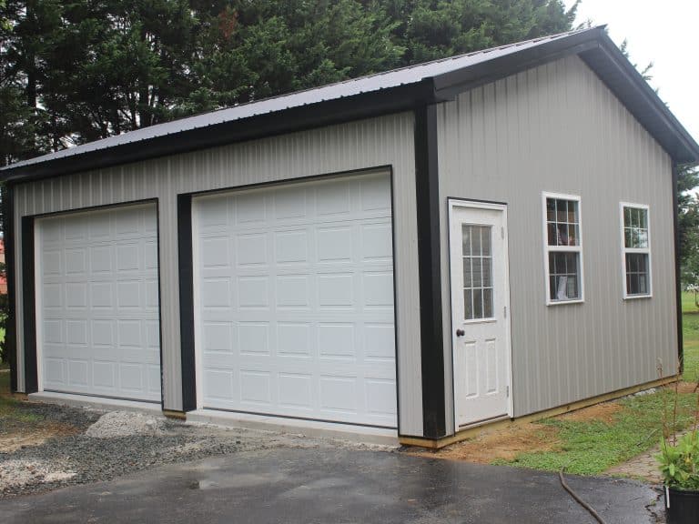 closeup of a 20x24 2-car garage for sale in northeast md