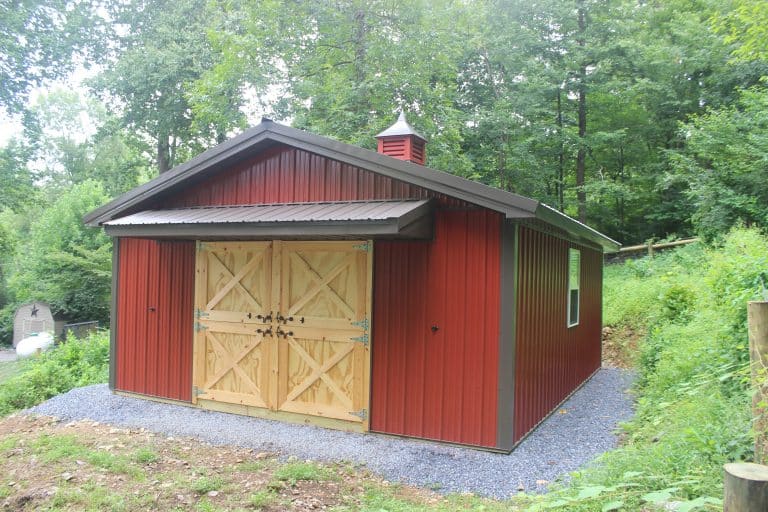 20x24 pole barn in reinholds pa 2