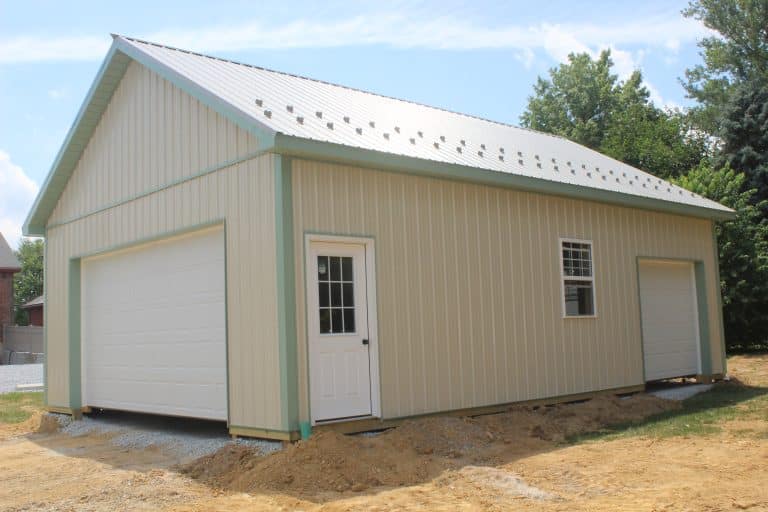 closeup of 24x34 2-car garage with attic for sale in manheim pa